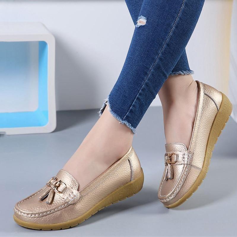 Women's Classic Comfort Moccasin Shoe