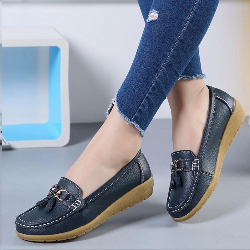 Women's Classic Comfort Moccasin Shoe