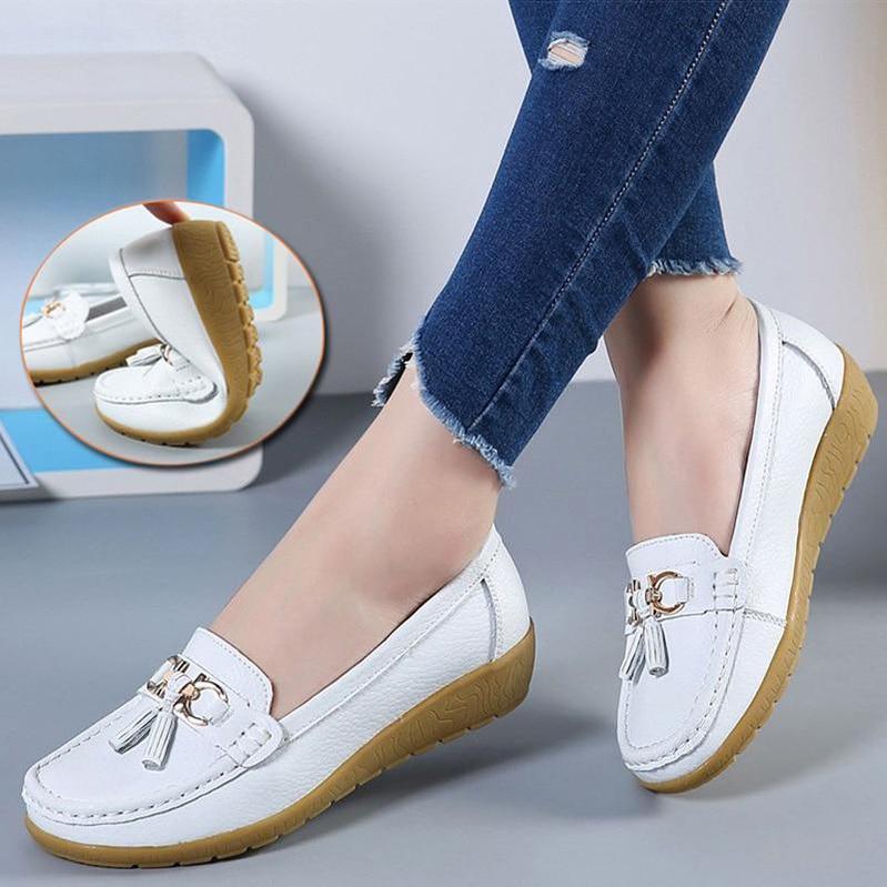 Women's Classic Comfort Moccasin Shoe