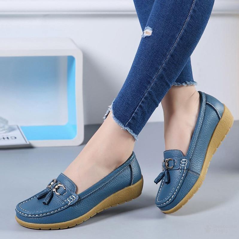 Women's Classic Comfort Moccasin Shoe